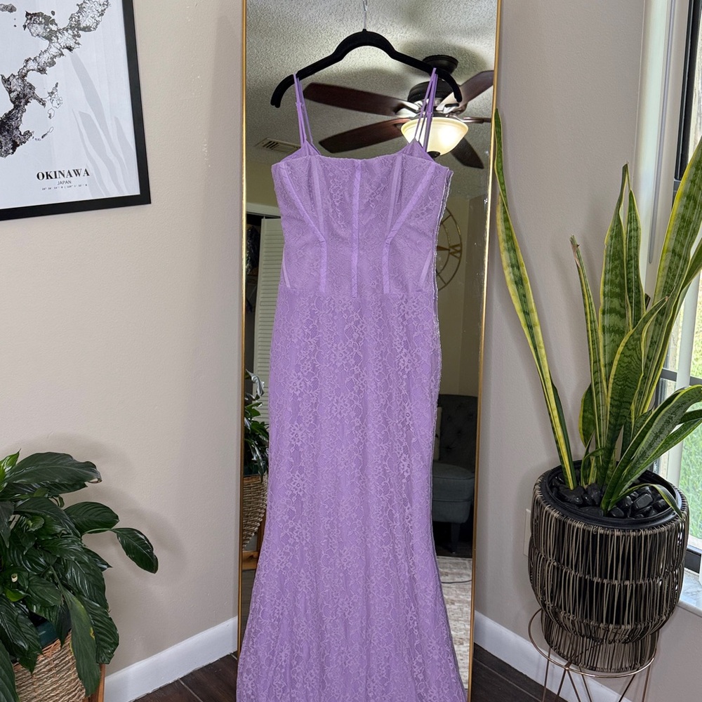 House of CB 'Antonina' orchid lace corset maxi dress - Picture 4 of 6